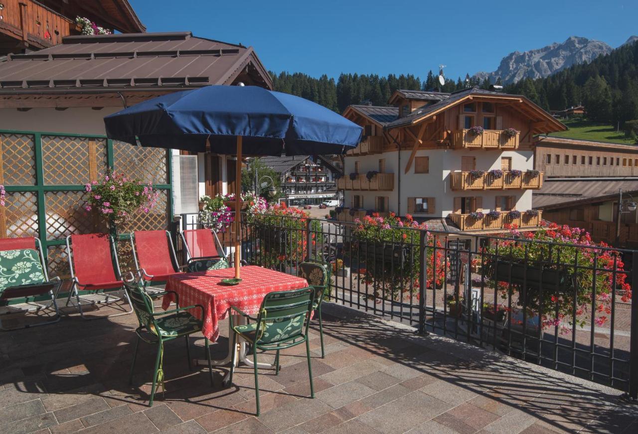 Dolomiti Hotel Cozzio Madonna Εξωτερικό φωτογραφία