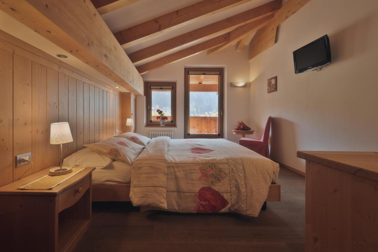 Dolomiti Hotel Cozzio Madonna Εξωτερικό φωτογραφία