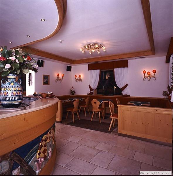 Dolomiti Hotel Cozzio Madonna Εξωτερικό φωτογραφία