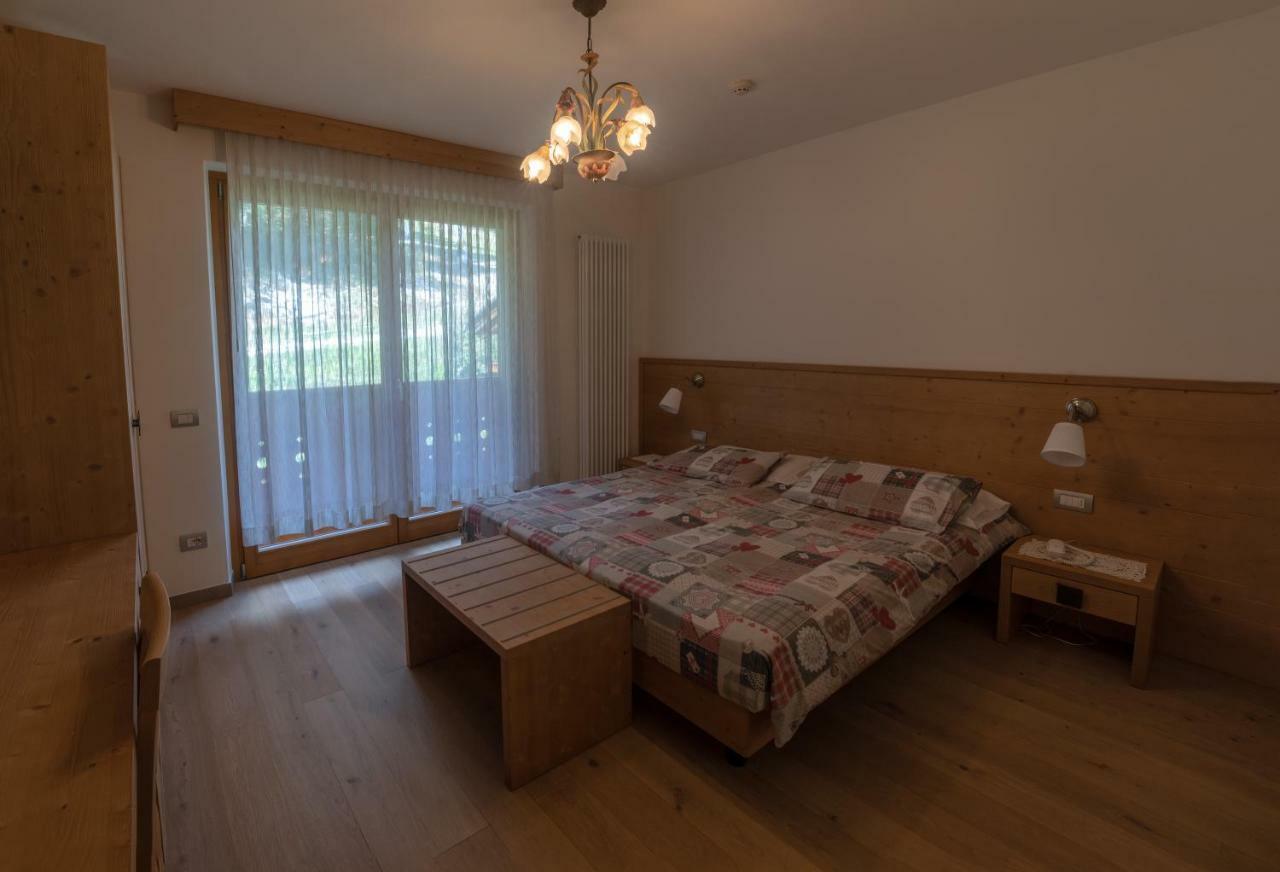 Dolomiti Hotel Cozzio Madonna Εξωτερικό φωτογραφία